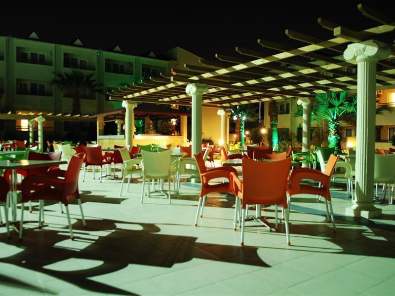La Santa Maria Hotel Kusadası Esterno foto