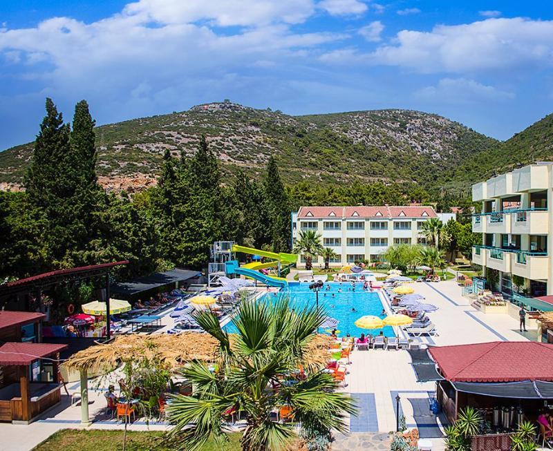 La Santa Maria Hotel Kusadası Esterno foto